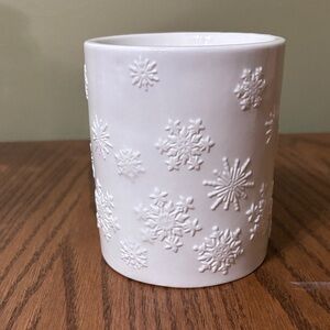 Yankee Candle Snowflake Ceramic Wax Warmer